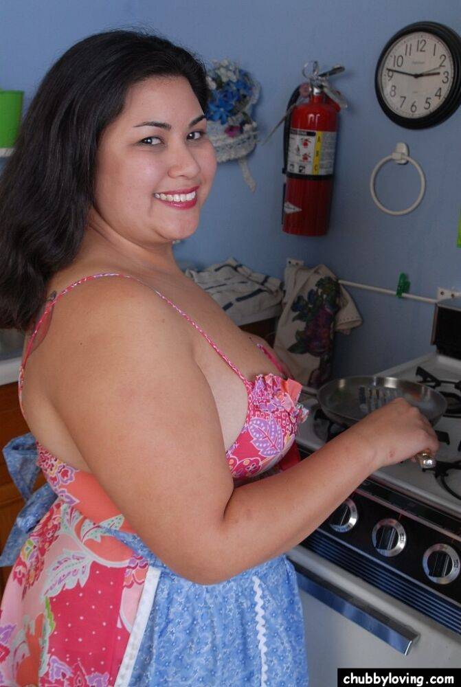 BBW Tyung stripping nude and licking her own nipples in kitchen - #4