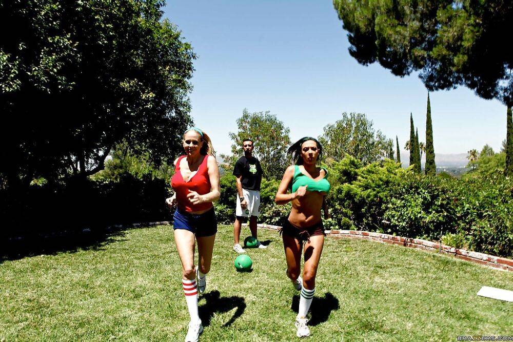 Sporty MILFs in shorts Rachel Starr and Julia Ann sharing cock outdoor - #14