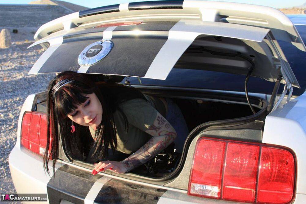 Amateur Susy Rocks escapes from the trunk of a car before taking the wheel - #15