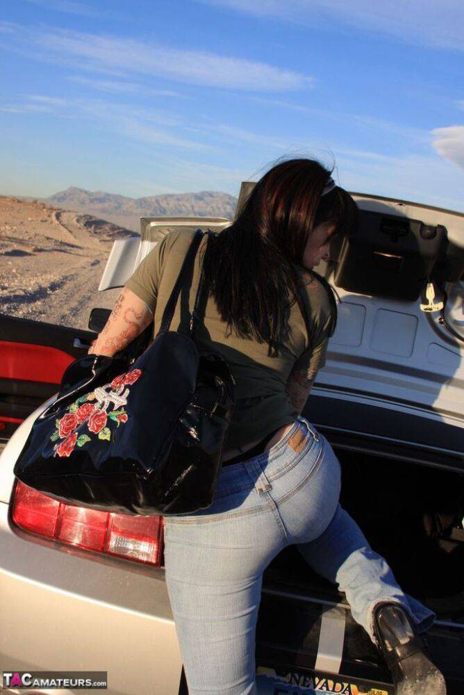 Amateur Susy Rocks escapes from the trunk of a car before taking the wheel - #16