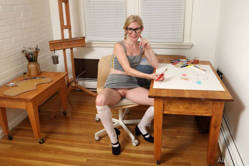 Nerdy student Emma Starletto stretches out her bald pussy in white knee socks - #12