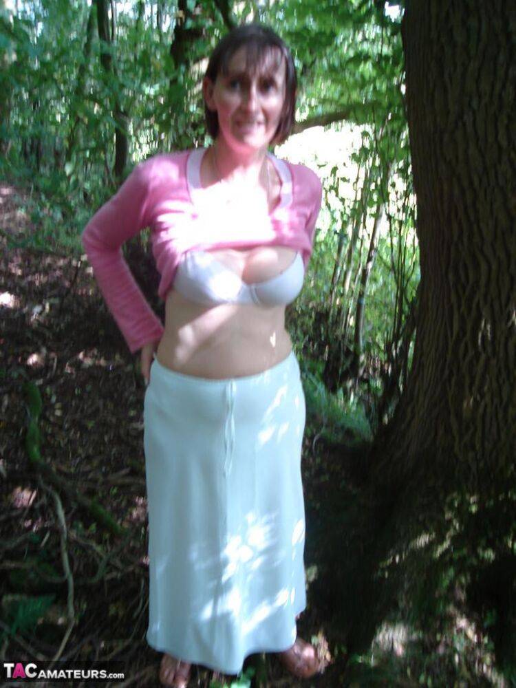 Older woman Slut Scot Susan gives a blowjob in the woods after baring her ass - #6