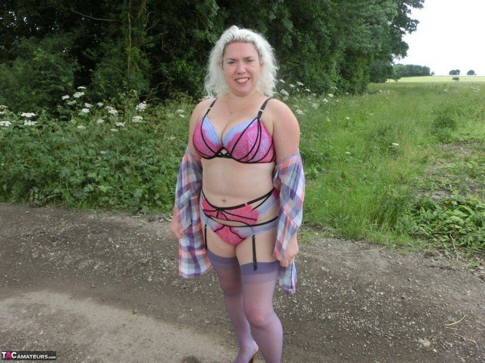 Older amateur Barby sets her curvy figure free in a rural setting - #2