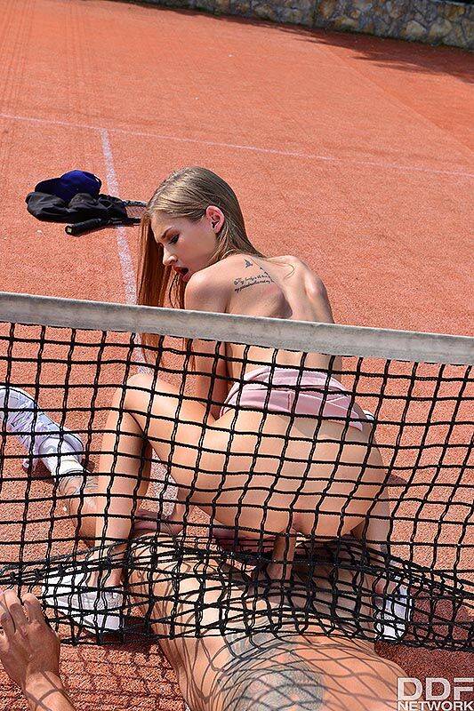 Sporty blonde Tiffany Tatum gets banged on the court by her tennis instructor - #9