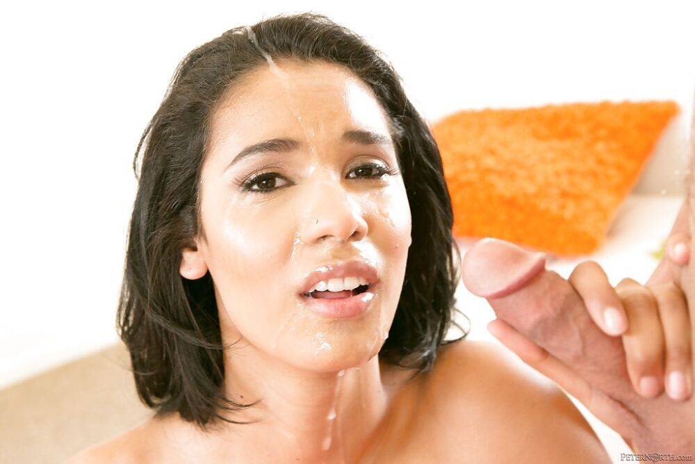 Latina pornstar Karmen Bella taking cumshot on face and tongue | Photo: 1853565