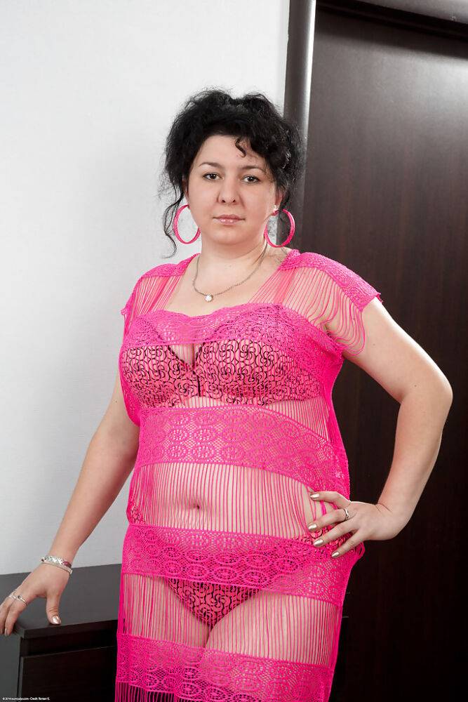 Shaved pussy of a mature fatty Gulya shown in pink lingerie - #9