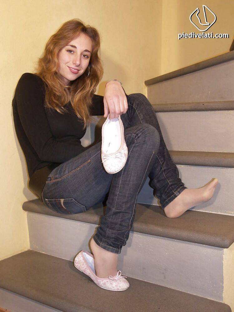 Costanza is one shy girl that has a nice foot fetish to show us - #15