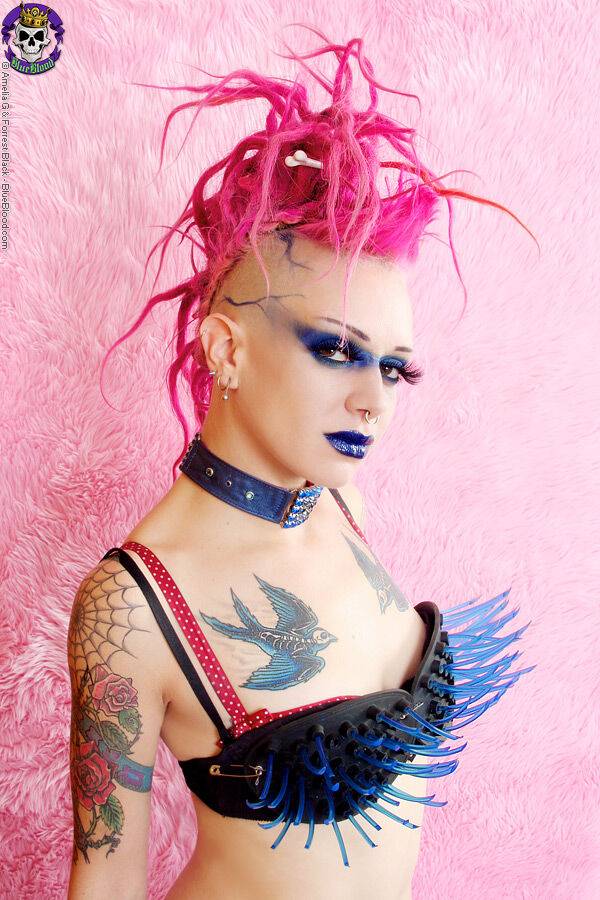 Alt girl Roxy Contin sports pink hair while doffing a spiky bra to pose nude - #3