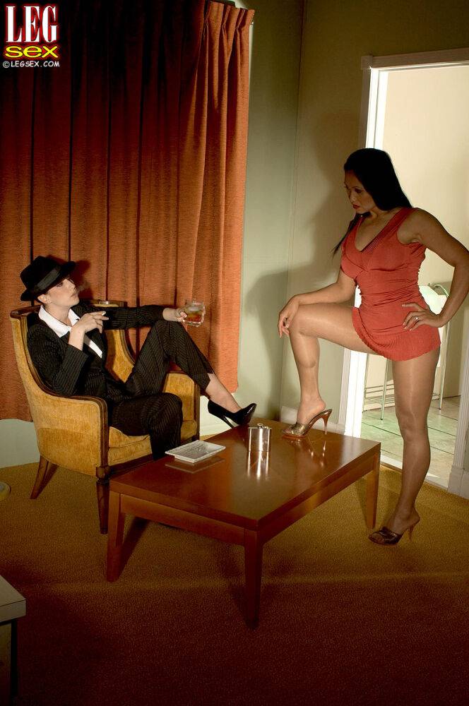 Dyke in a suit and hat insists her lesbian lover suck her strapon cock - #10