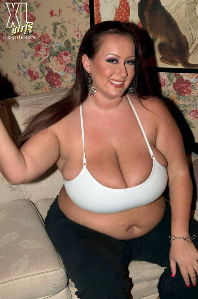 Hot BBW models flaunting their huge BBW boobs and dinner plate nipples - #5