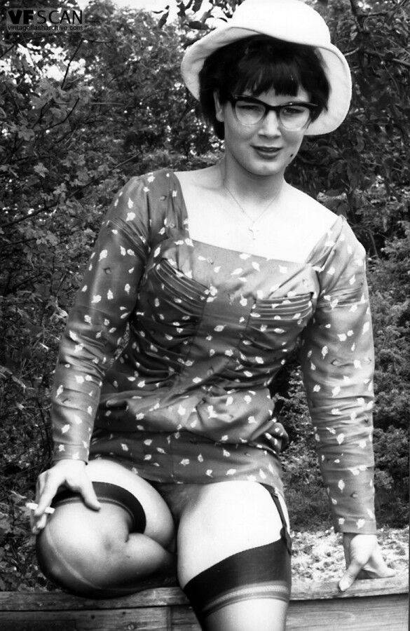 Smoking hot retro models lift their skirts to show hairy pussies in the woods - #3