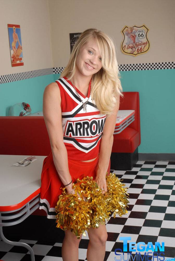Cute blonde Tegan Summers models non nude in her cheerleader uniform - #8