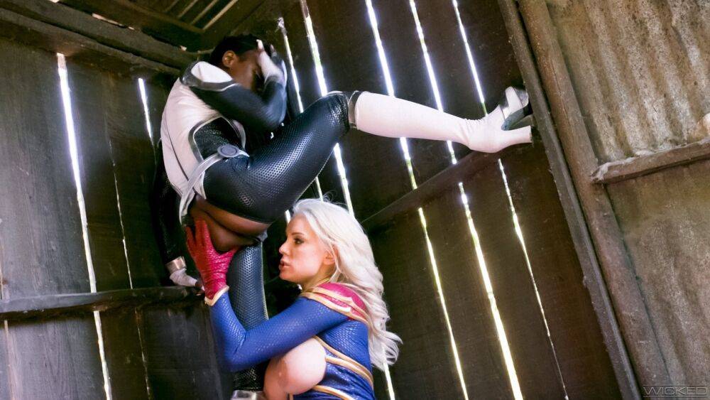 Hot blonde and a black chick eat ass during lesbian sex in cosplay attire - #14