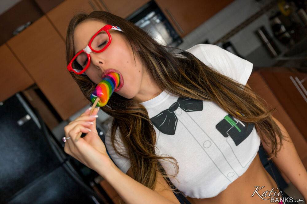 Busty nerd Katie Banks finger fucks her horny pussy in the kitchen - #8