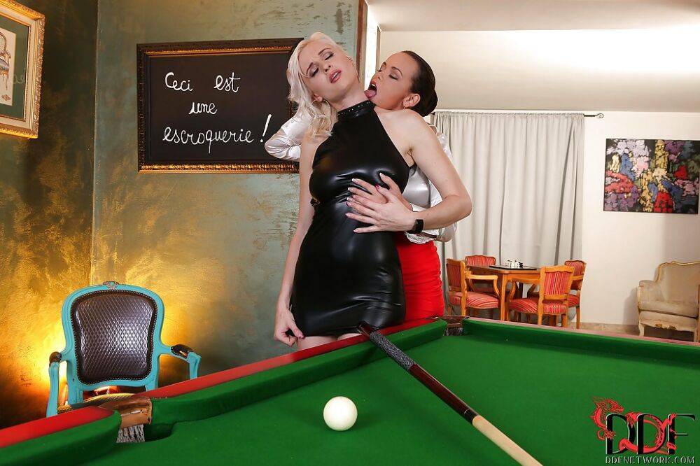 Stunning blonde and brunette have a passionate lesbian sex on the pool table - #3