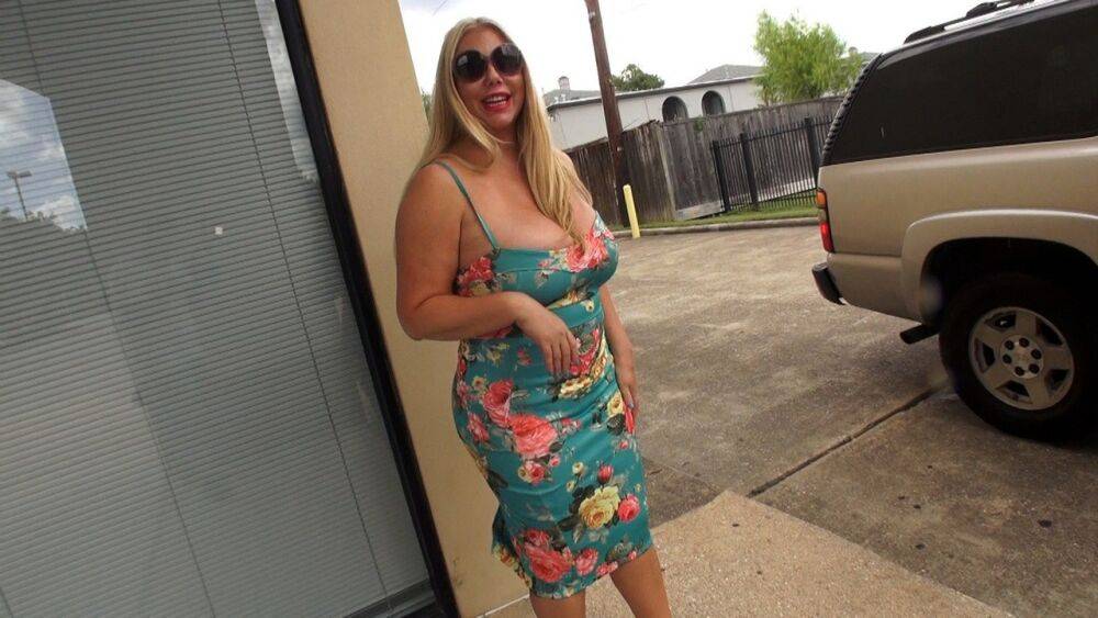 Big titted blonde BBW Karen Fisher sucks and fucks in publicly parked vehicle - #9