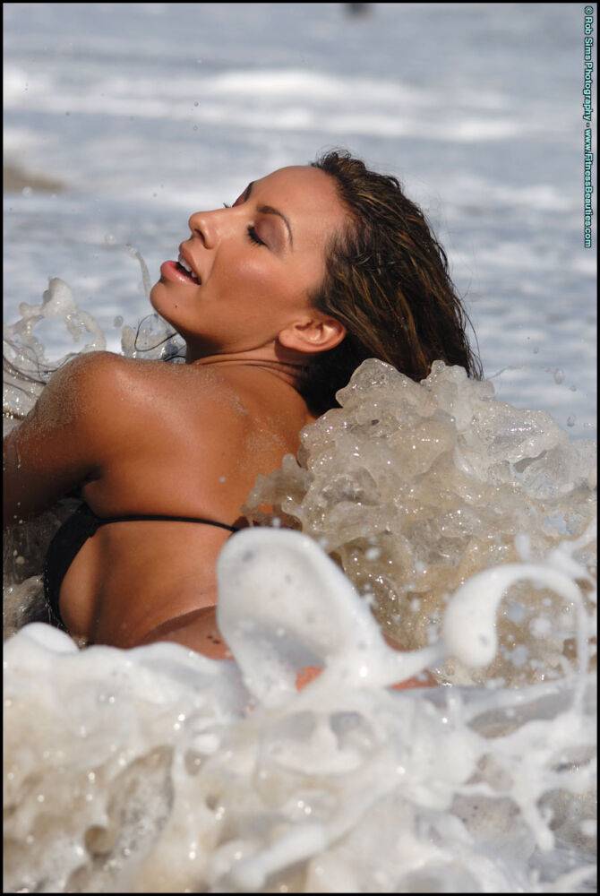 Fitness Beauties All Wet Beach - #12