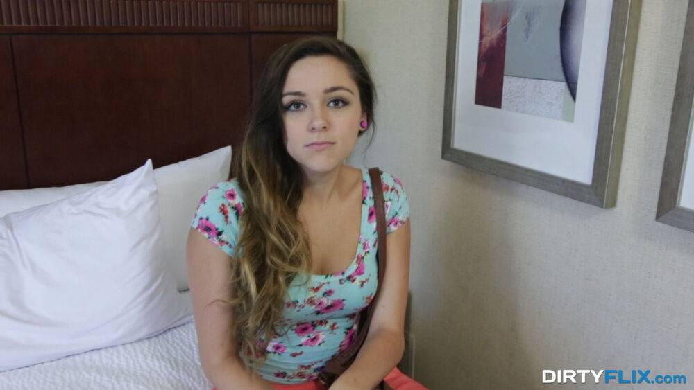 Latina teen Zoey Foxx takes a cumshot on her abdomen while making a sex tape - #10