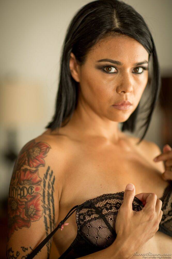 Asian model Dana Vespoli doffs her bra and panties for nude modeling gig - #8