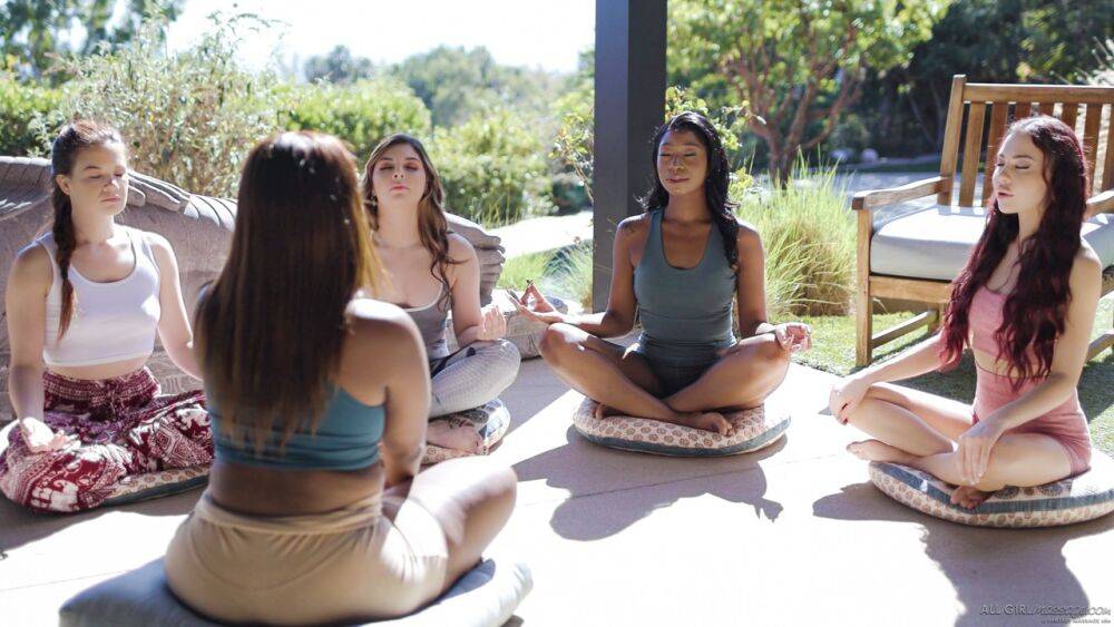 An outdoor meditation session quickly evolves into lesbian group sex - #14