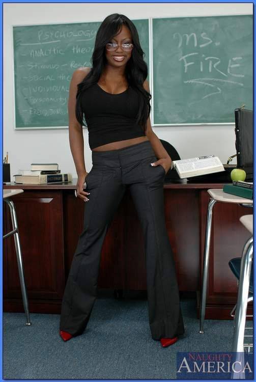 Black MILF teacher Jada Fire revealing smashing assets in class - #3
