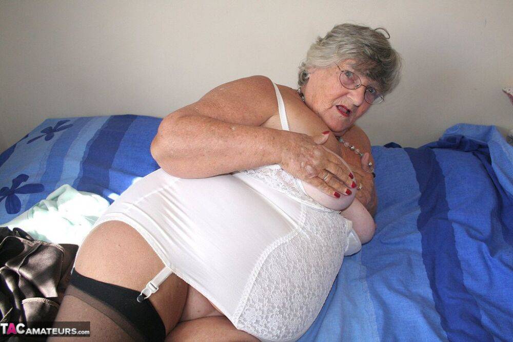 Overweight artist amateur Grandma Libby sticks a faux hand inside her vagina - #9