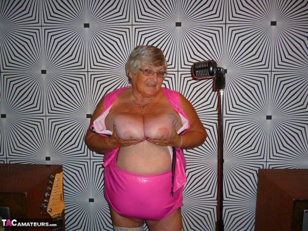 Overweight UK nan Grandma Libby steps up to the microphone before getting nude - #14