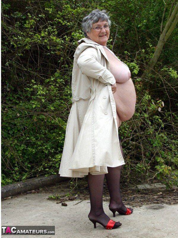 Fat nan Grandma Libby flashes by the trees in an overcoat before masturbating - #10