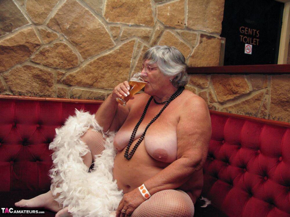Old UK fatty Grandma Libby gets naked while having beers in a pub - #5