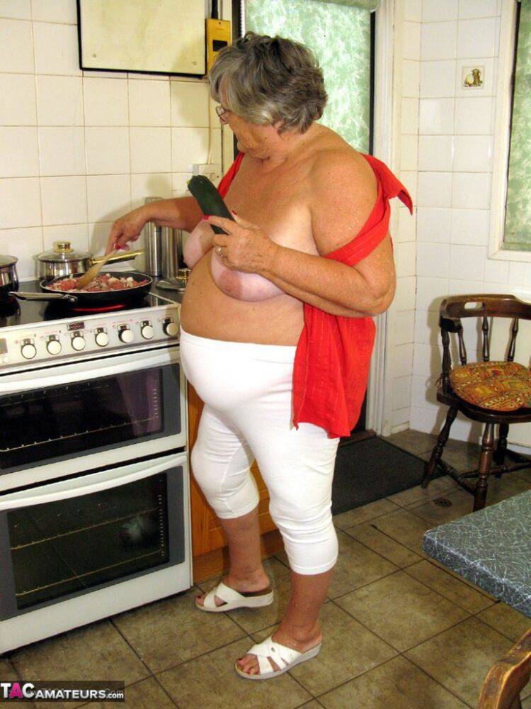 Obese female Grandma Libby masturbates with vegetables after cooking - #5