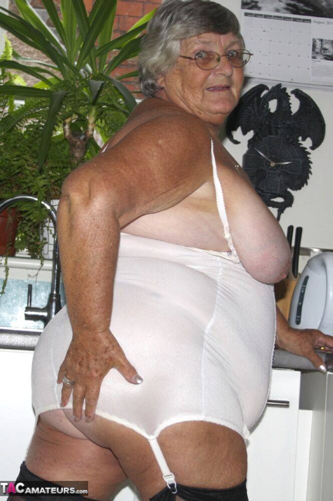 Obese nan Grandma Libby releases her tits and snatch from vintage lingerie - #2