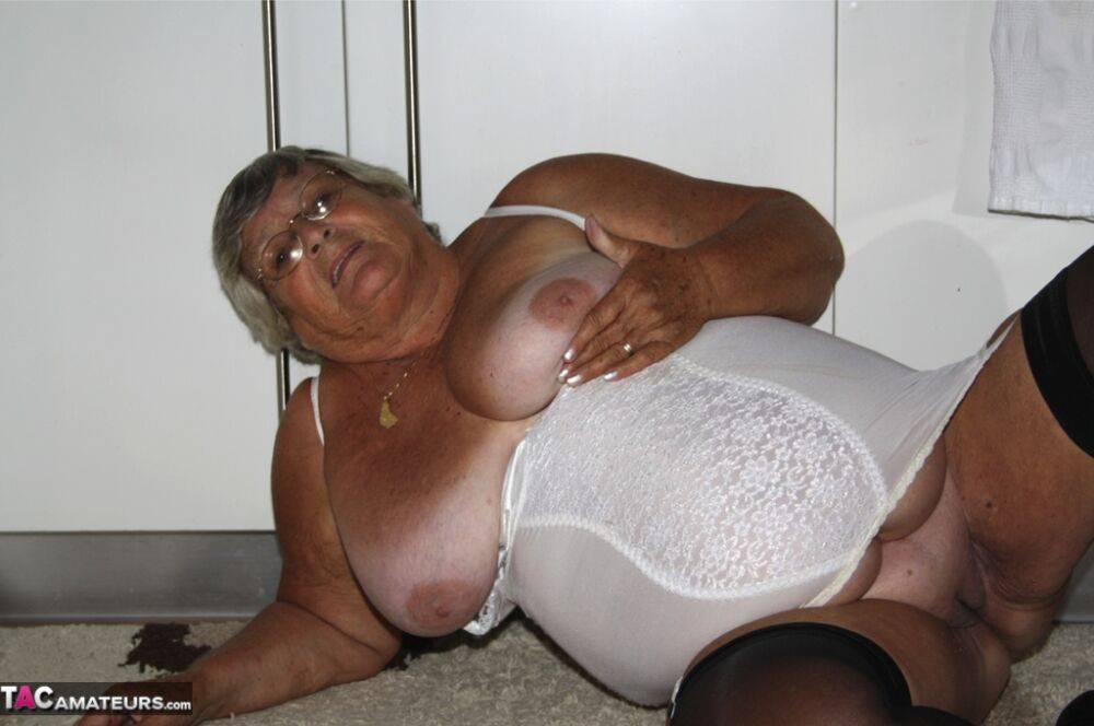 Obese nan Grandma Libby releases her tits and snatch from vintage lingerie - #13