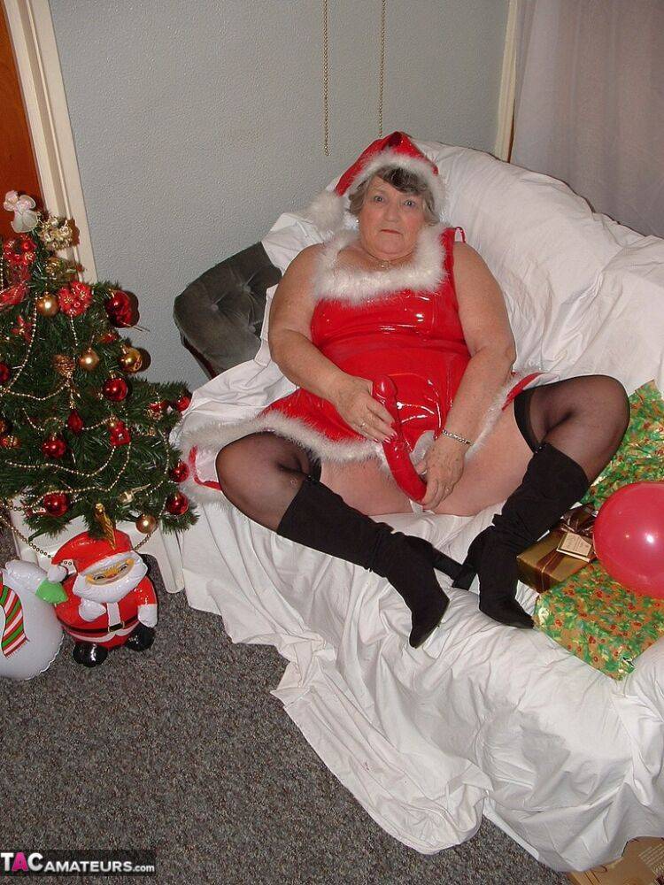 Obese nan Grandma Libby sucks and fucks Santa on a covered couch - #6