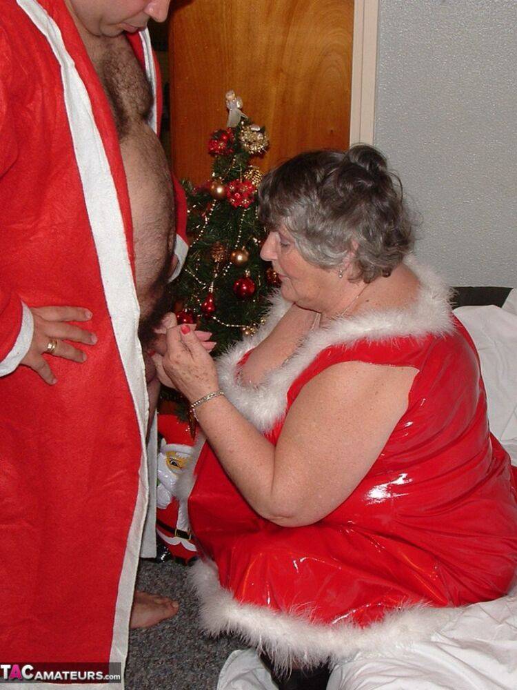 Obese nan Grandma Libby sucks and fucks Santa on a covered couch - #16