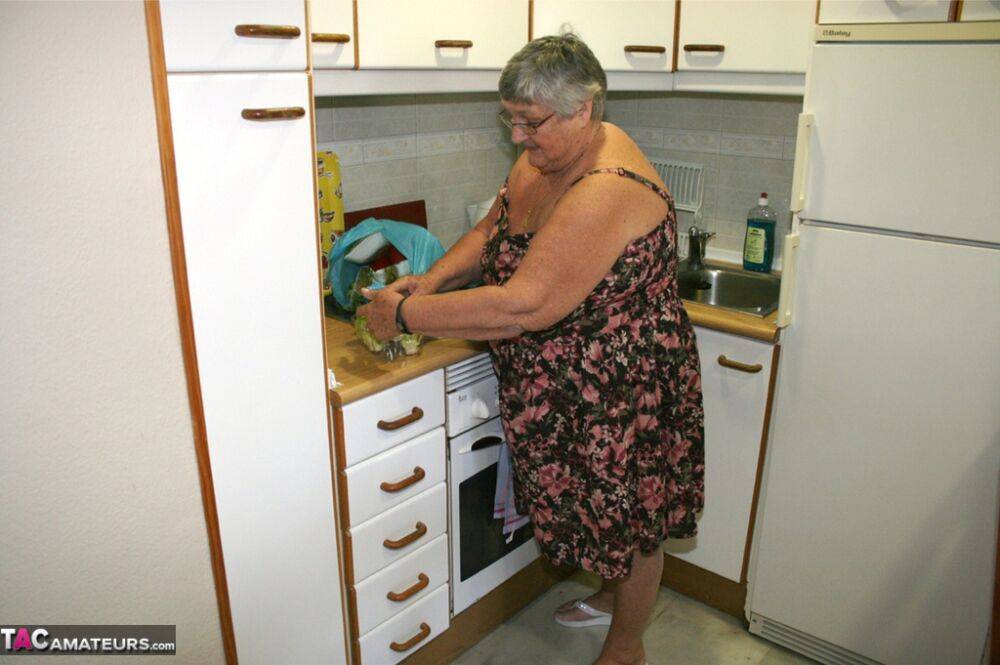 Obese UK nan Grandma Libby gets totally naked while playing with veggies - #13
