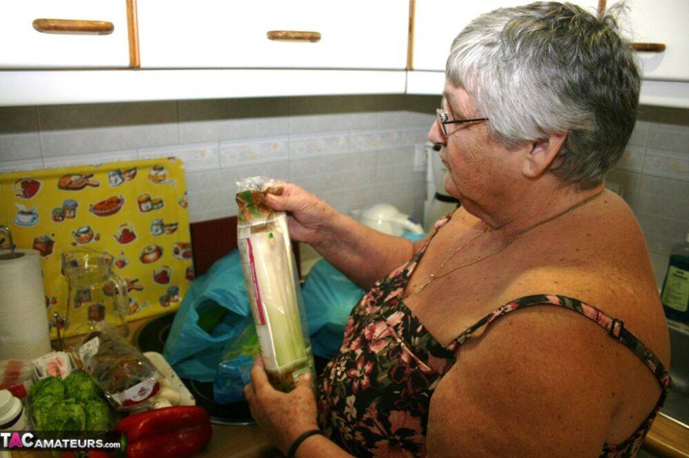 Obese UK nan Grandma Libby gets totally naked while playing with veggies - #10