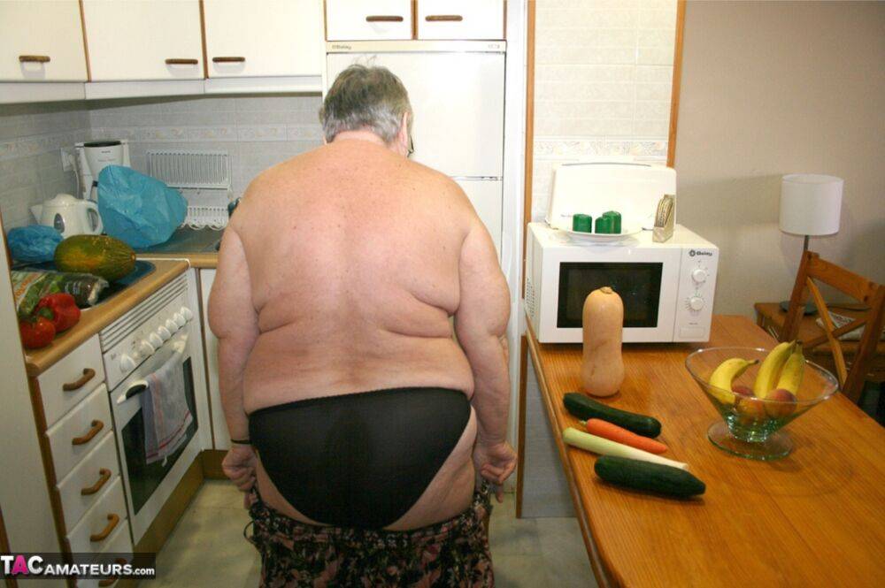 Obese UK nan Grandma Libby gets totally naked while playing with veggies - #11