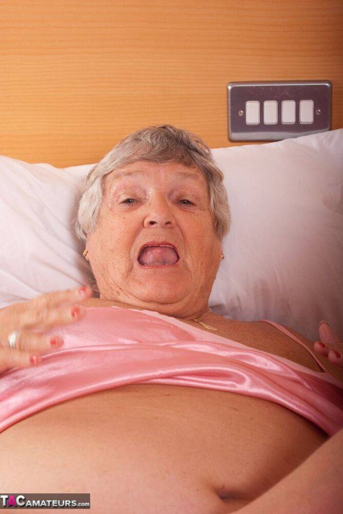 Fat old woman Grandma Libby has lesbian sex with a mature nurse - #15