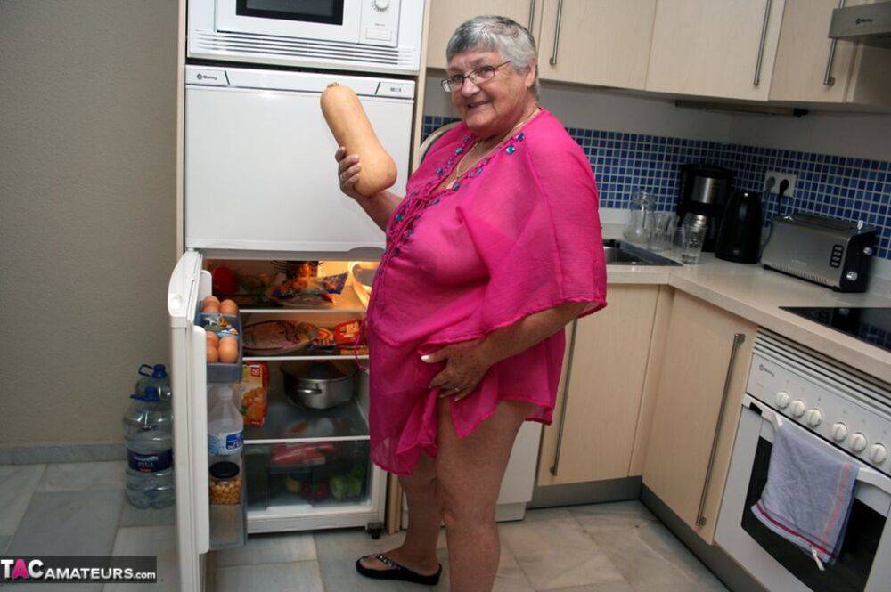 Fat UK nan Grandma Libby gets completely naked while cleaning her kitchen - #16