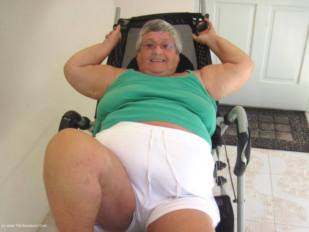 Obese British woman Grandma Libby gets completely naked on exercise equipment - #10