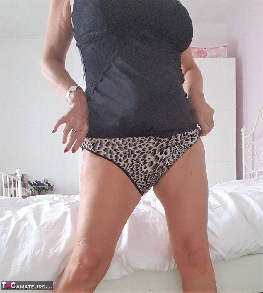 Mature fatty changes from cougar print panties to white cotton underwear - #11