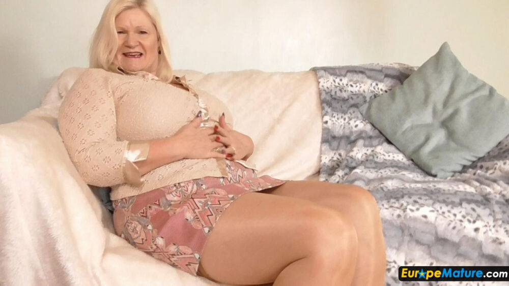 Fat old ladies gets their bodies horny - #5