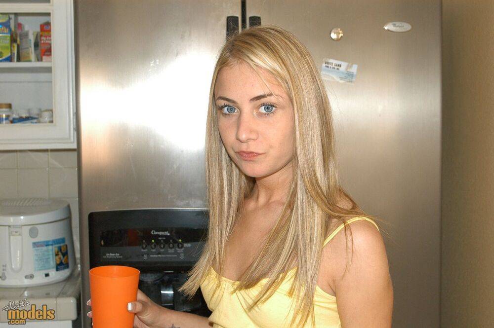 Blue eyed blonde Tyler Stevenz exposes her tiny tits during candid action - #6