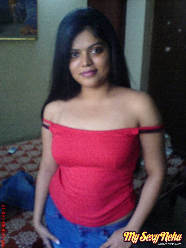 Indian chick Neha uncovers her natural tits during solo action - #9