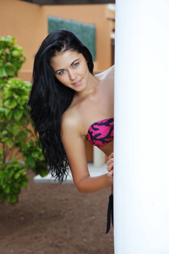 Beautiful teen with a slender body Macy B doffs her bikini & poses in the pool - #1
