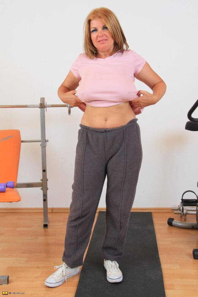 Mature woman with big natural tits works out before sex with her trainer - #6