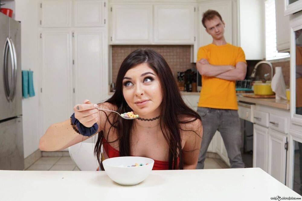Curvy teen Keira Croft sucks off her stepbrother's big cock during breakfast - #2