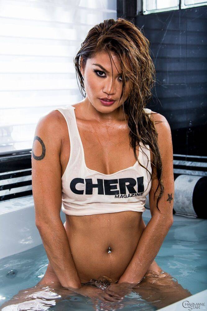 Beautiful Asian Charmane Star reveals her big tits & wet pussy in the pool - #8