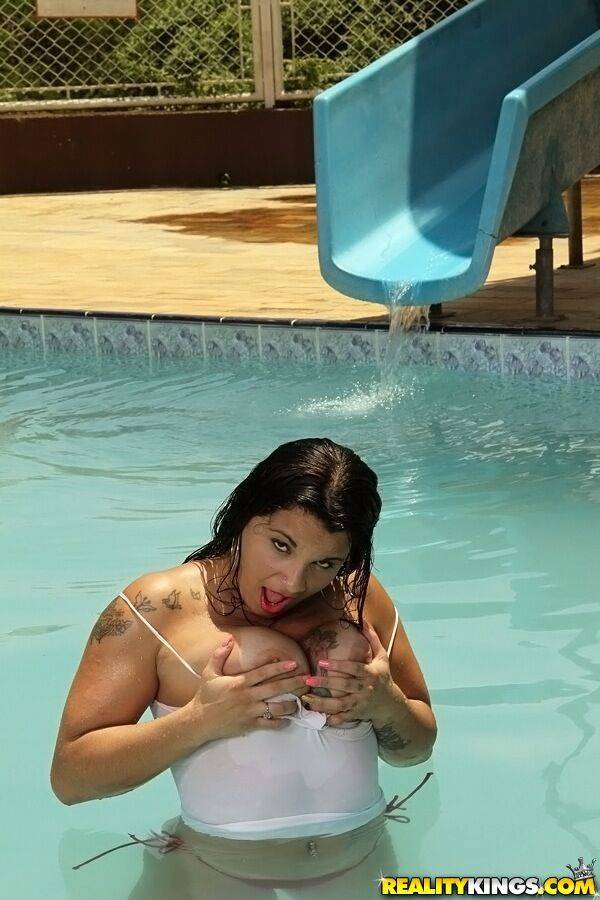 Hot Latina chick Cristine Castellari pools her big boobs out in swimming pool - #2