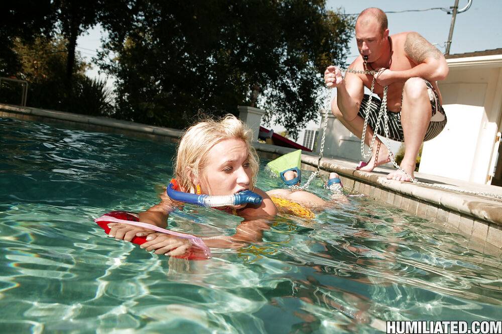 Teen babe Addison Cain poses by the pool and has BDSM sex | Photo: 4130553